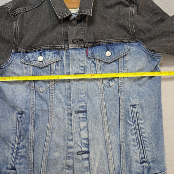 Sold - Picture 3 of 10